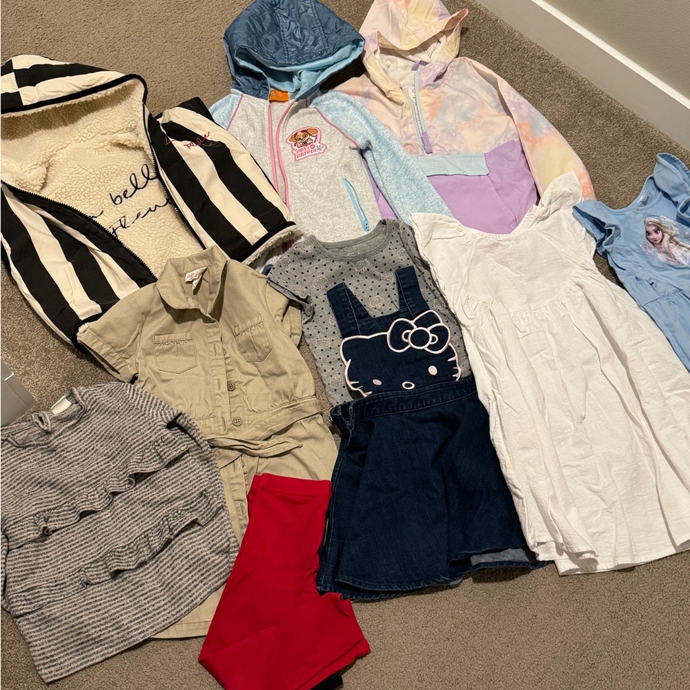 Bundle of clothes for Girl 4T